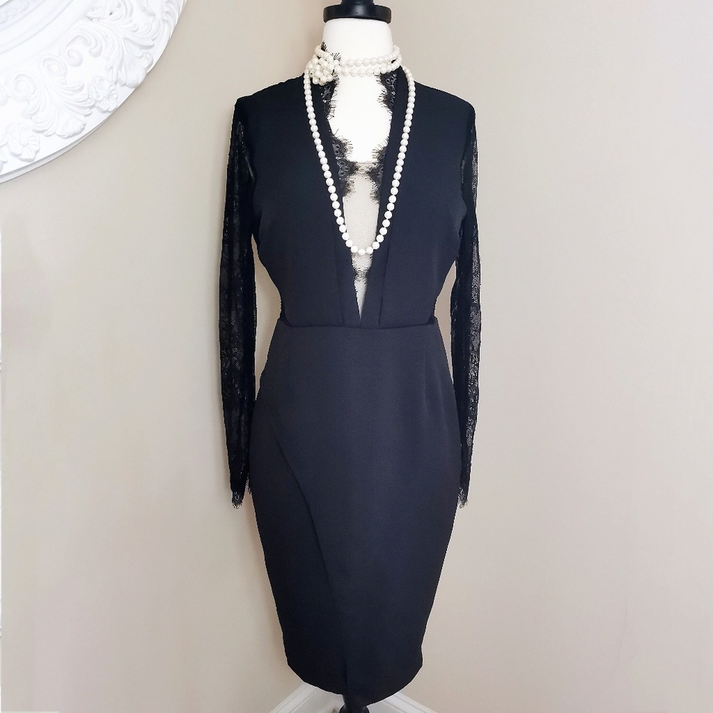 Designer Low-cut Long Lace Sleeve Black Dress